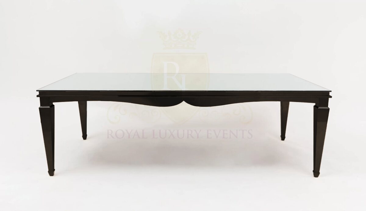 Rectangular dining table with black lacquered frame, tapered legs and mirror glass top
